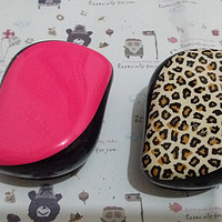 银泰入手Tangle Teezer 豪华便携款 豹纹控美发梳 & 粉黑色美发梳