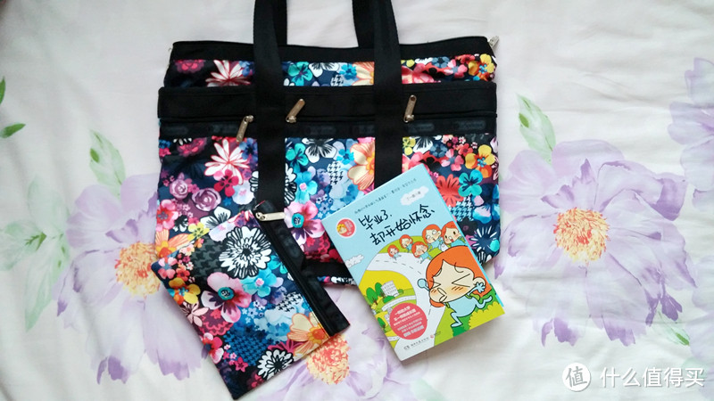 LeSportsac 乐播诗 Medium Travel Tote 中号旅行包+ Deluxe Everday Bag Let's Rock Print 妈咪包