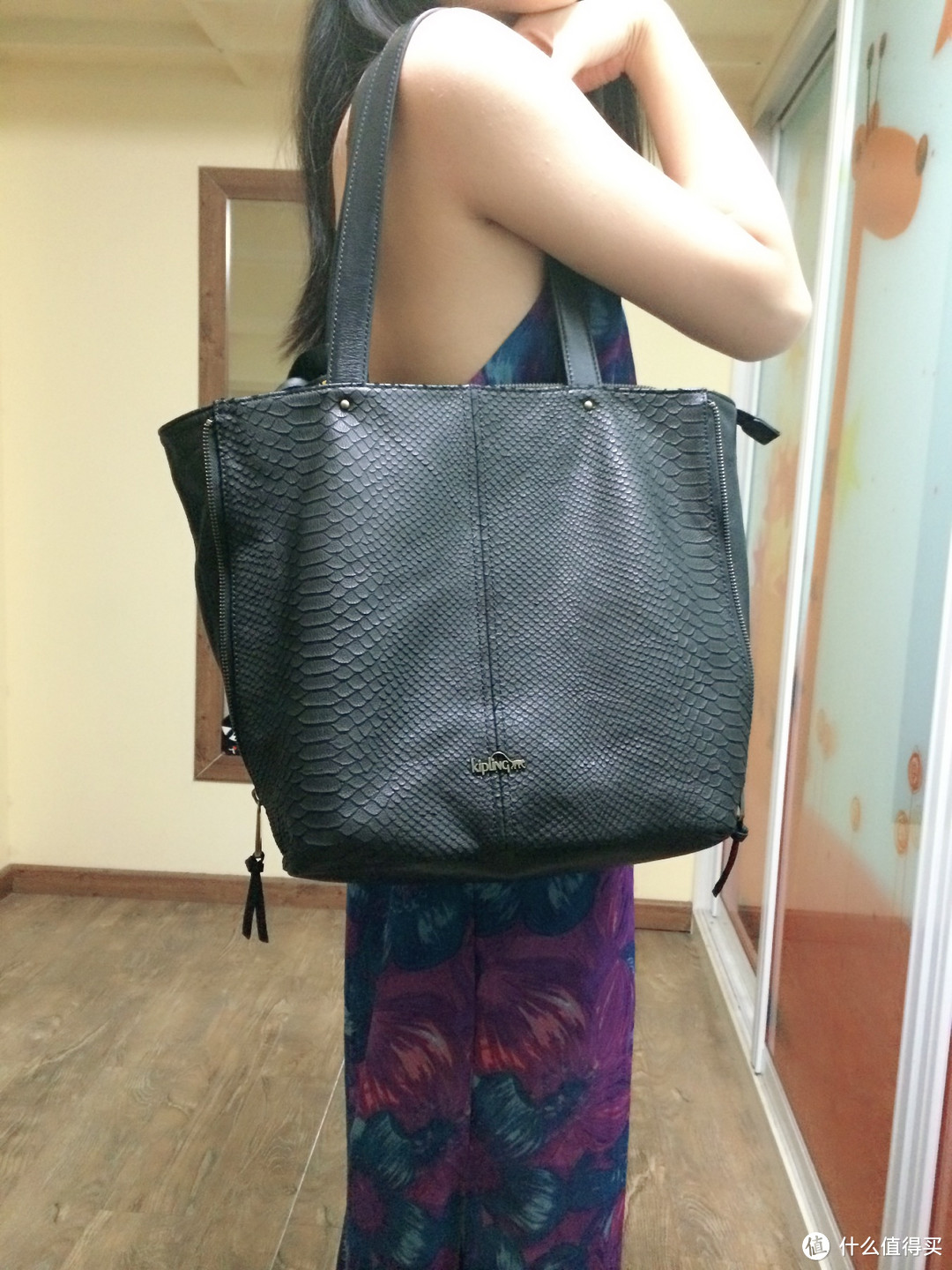 海淘 Kipling 凯普林 HERMINE LEATHER TOTE 女款单肩挎包，顺便翻包自我剖析女汉子的内心