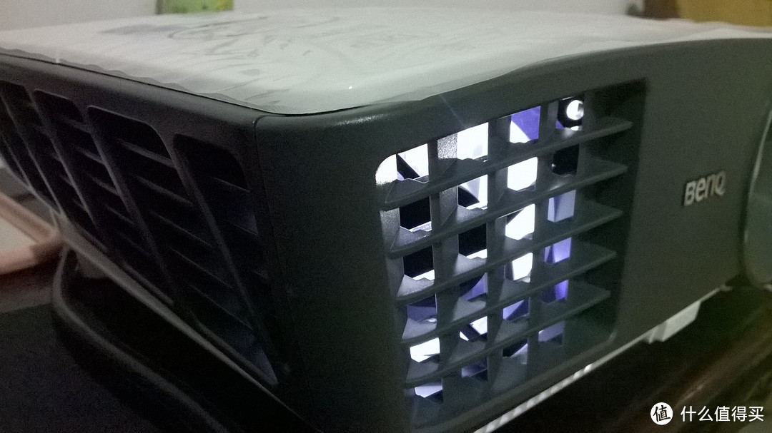 追剧利器！BenQ 明基 TH750 投影机