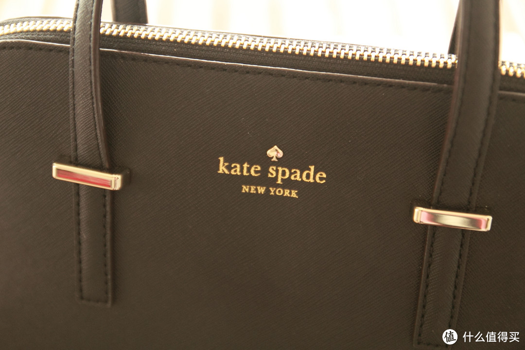 kate spade NEW YORK 凯特·丝蓓纽约 Cedar Street Maise Tote 女款十字纹贝壳包