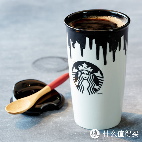 Band of Outsiders x Starbucks “Drip” 马克杯今日上市