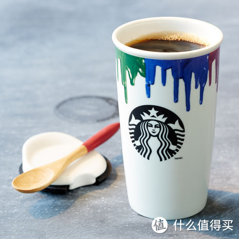 Band of Outsiders x Starbucks “Drip” 马克杯今日上市