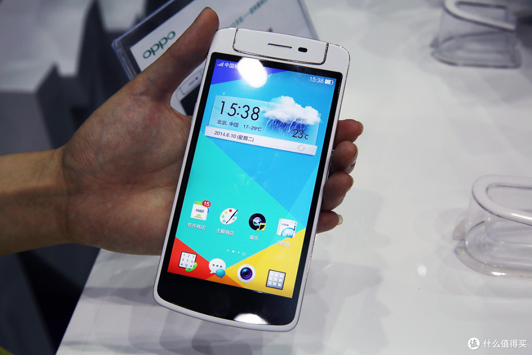 oppo 发布 n1 mini 旋转镜头手机 全系列产品转型4g