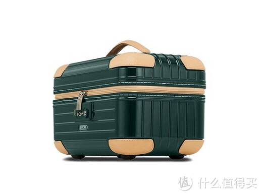 RIMOWA 日默瓦推 BOSSA NOVA 系列化妆箱和旅行箱 迎接巴西世界杯