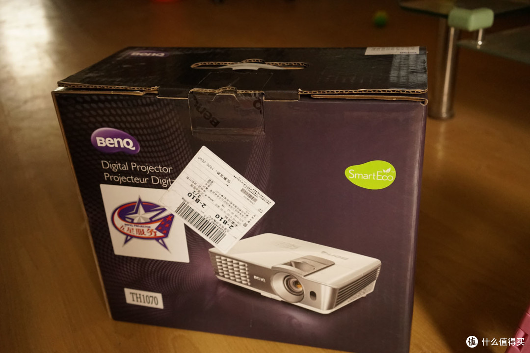 入门级家庭影院好选择:BenQ 明基 TH1070 全高清 3D投影机