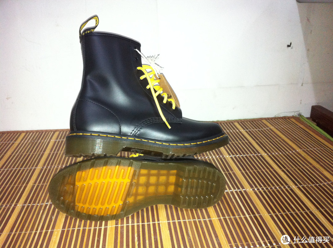 【真人秀】给女友的礼物：新入Dr. Martens 1460 女款马丁靴