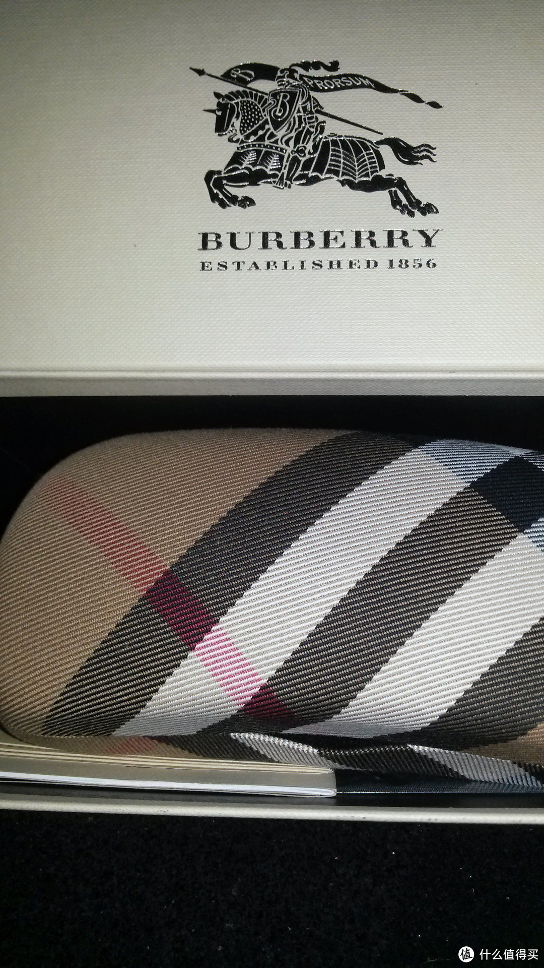 BURBERRY 博柏利 BE4126 意产 女士太阳镜