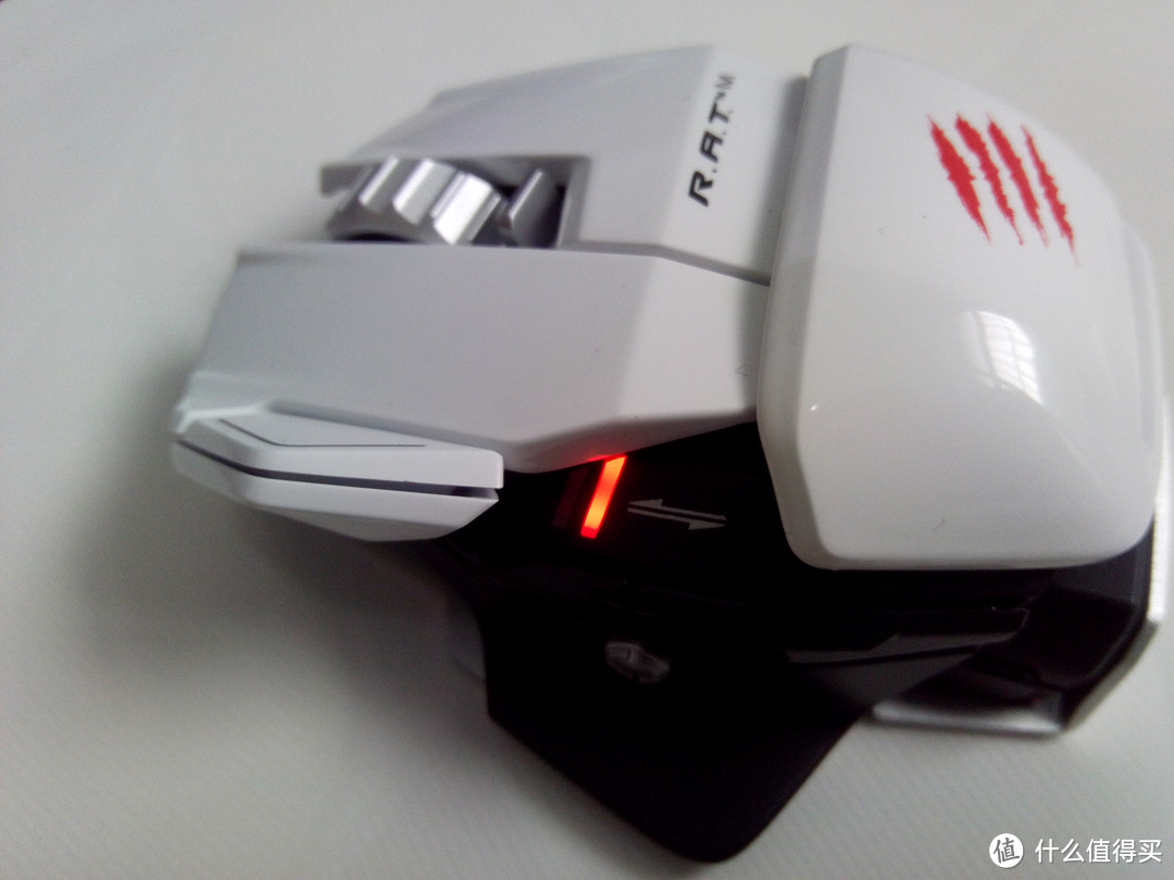 Saitek 赛钛客 美加狮 Mad Catz R.A.T.M 蓝牙鼠标