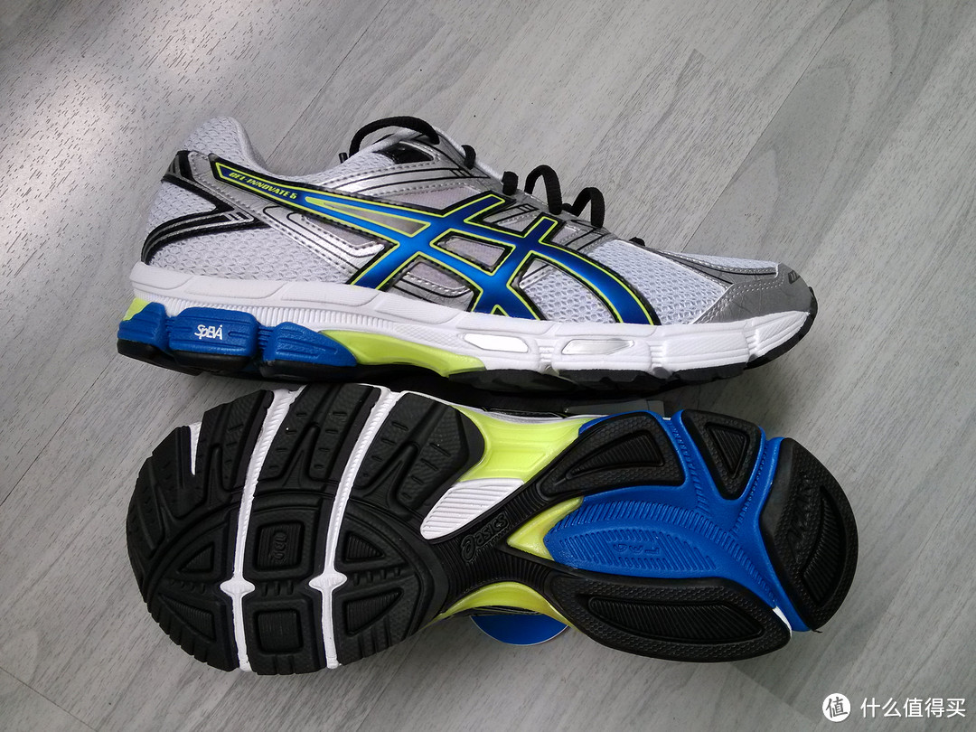 京东618入手 ASICS 亚瑟士 GEL-INNOVATE 5 男款入门避震跑鞋 T421N