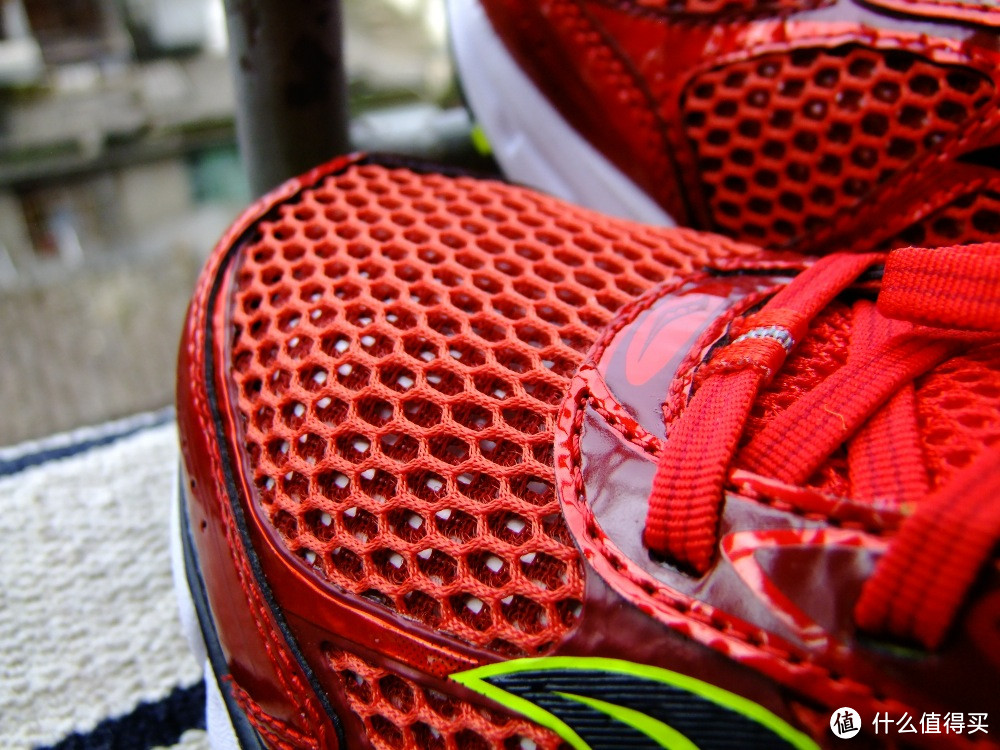 不管用不用的到,先买了再说: Saucony 索康尼 Shadow 6000 跑鞋 & Ride 6 休闲运动鞋
