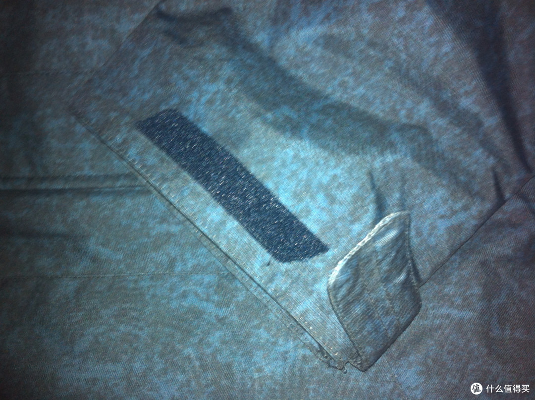 Oakley 欧克利 Rykkinn 男款冲锋衣