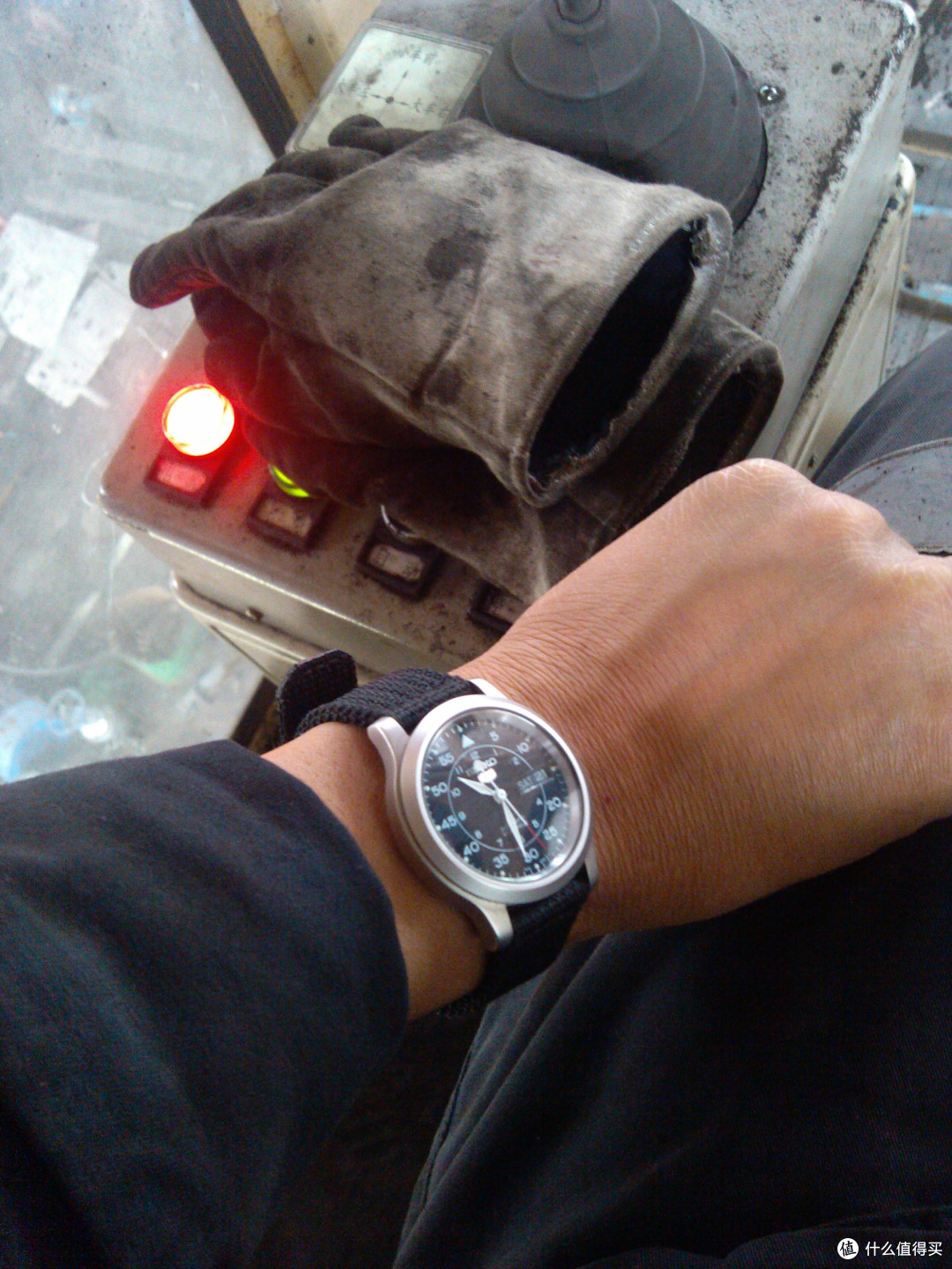 务实的腕表:SEIKO 精工 SNK809 精工5号 男士21石自动机械表