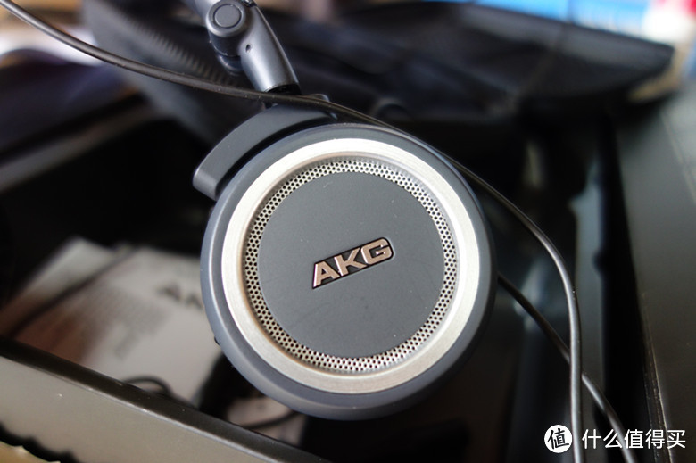 杂食选手：AKG 爱科技 K450 便携式头戴耳机