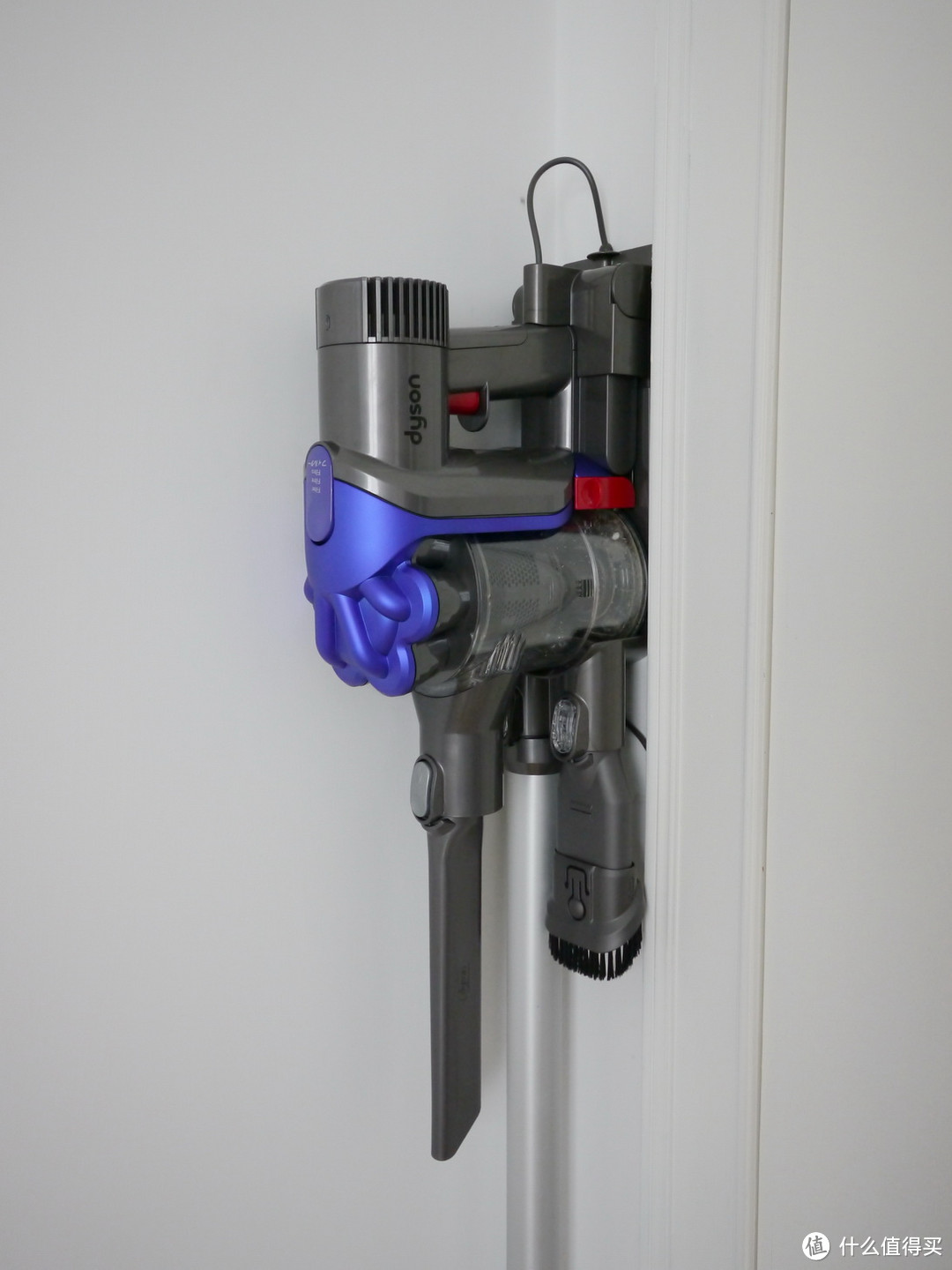 海淘 Dyson 戴森 DC35 手持吸尘器