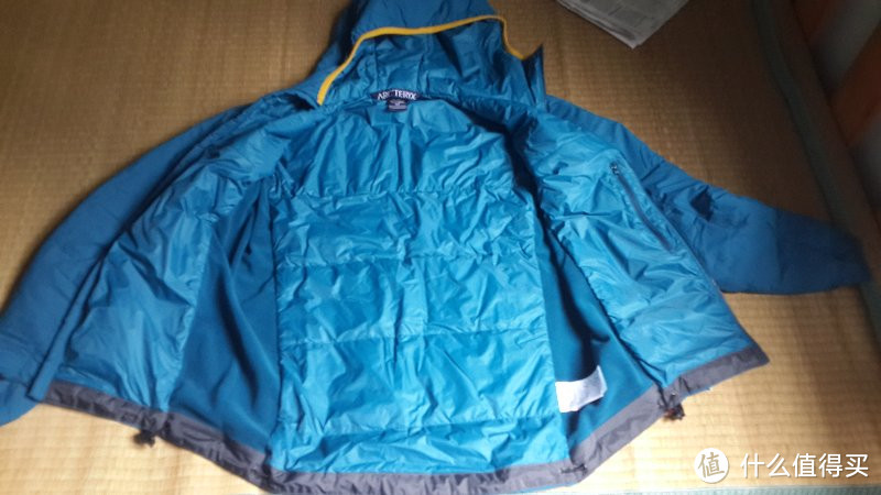 ebay竞价入手 ARC'TERYX 始祖鸟 ATOM LT HOODY S码 男款户外超轻棉服