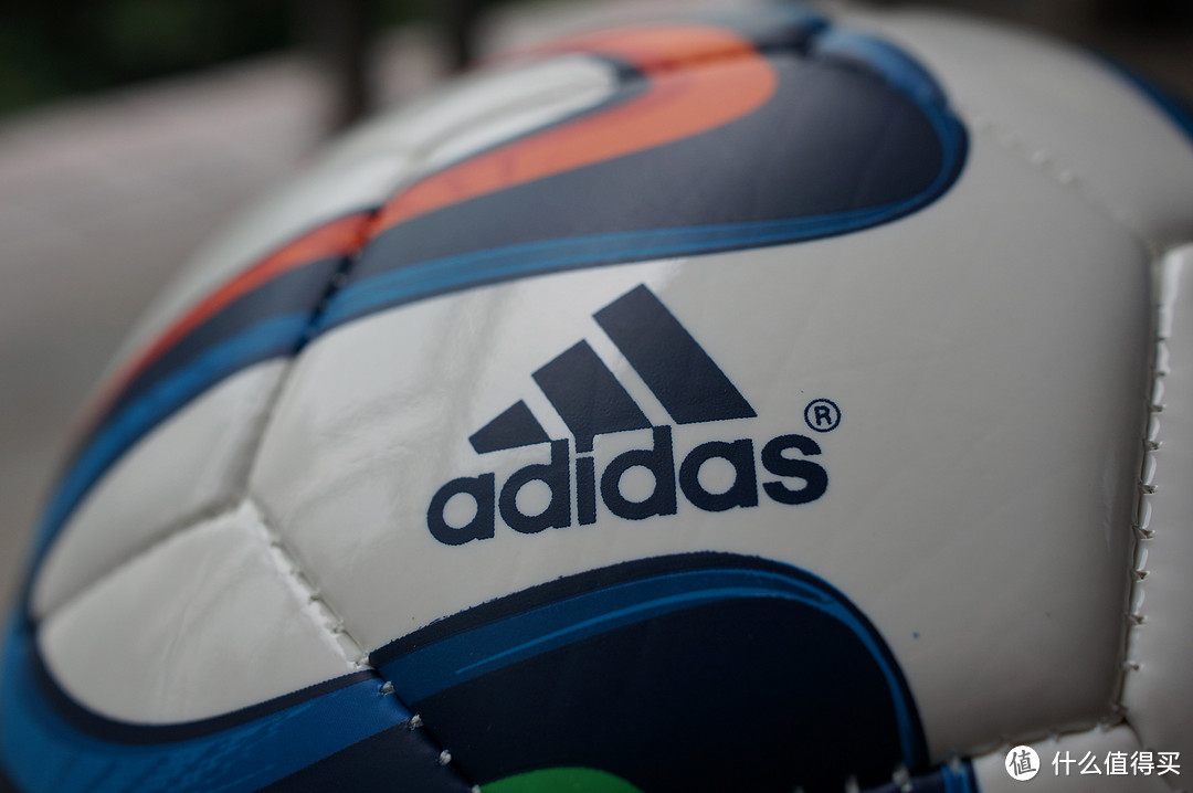 建行全球支付卡福利：巴西世界杯 adidas 阿迪达斯 brazuca 足球