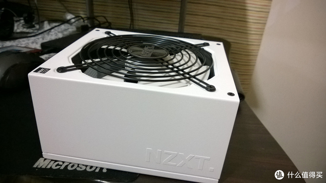 NZXT 恩杰 Phantom410 小幻影 中塔游戏机箱/550W 电源 & 安钛克 H550 水冷散热器