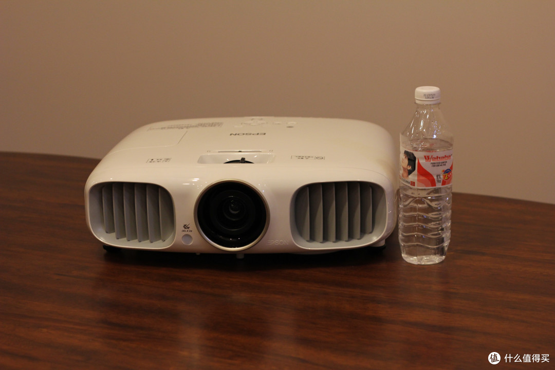 世界杯看球神器epson爱普生ehtw6510c3d家用高清投影机