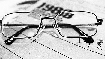 召唤处女座眼镜篇 篇一：ZEISS 蔡司 德产玻璃镜片 & CHAI 眼镜架