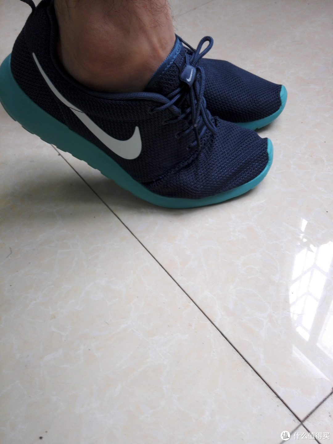 Nike 耐克 RosheRun 男款休闲运动鞋 511881-443