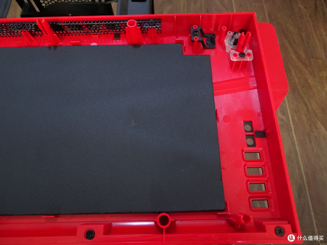 ,继承还是革新?NZXT 恩杰 H440 机箱