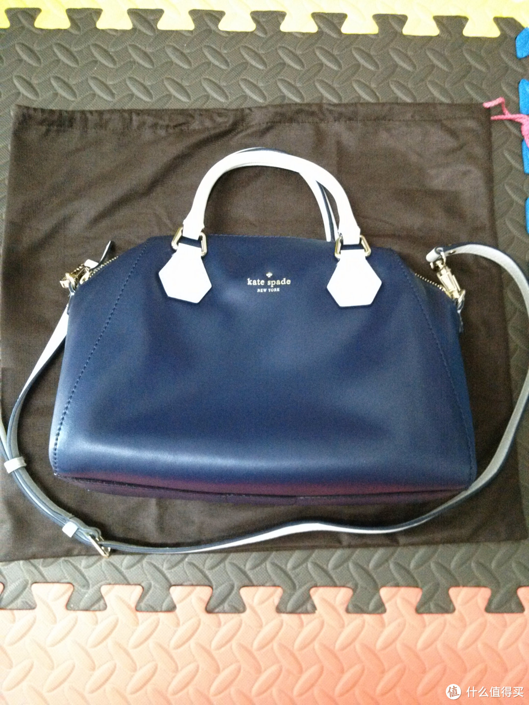 Kate Spade New York Catherine Street Pippa 女款单肩包