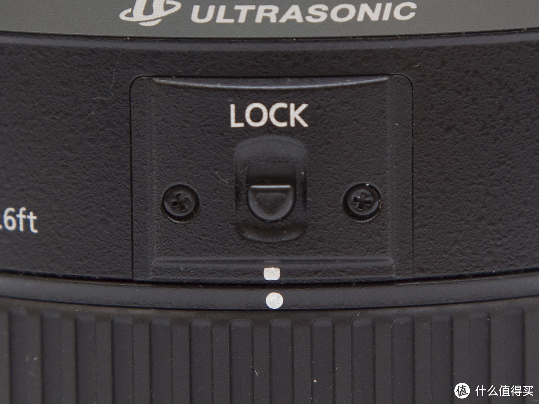 绿精灵 — Canon 佳能 EF 70-300 f/4.5-5.6 DO IS USM 远摄变焦镜头