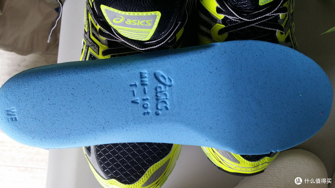 应对中年危机:ASICS 亚瑟士 Gel-Nimbus 15 Lite-Show 男款跑步鞋