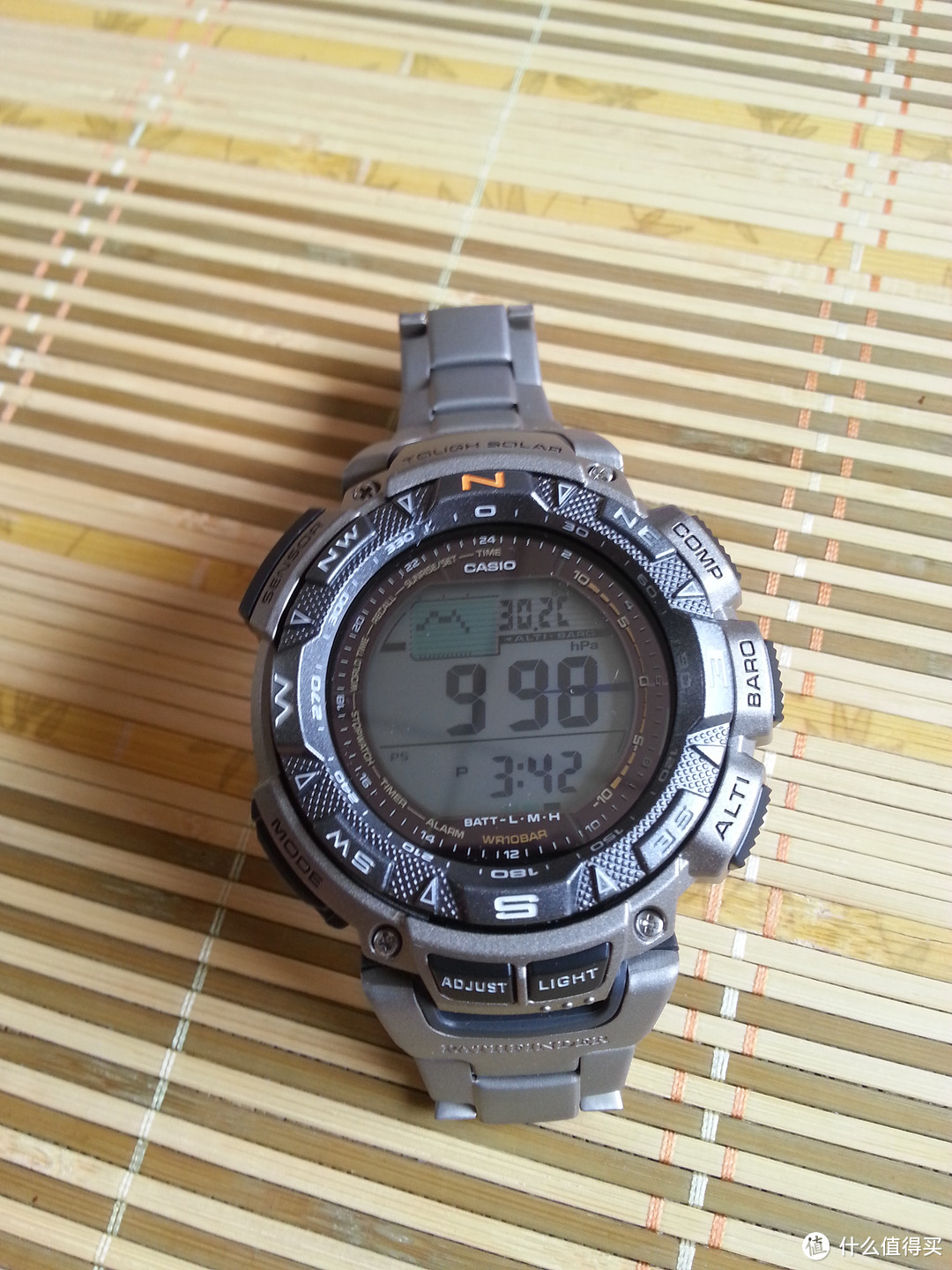 CASIO 卡西欧 PAG240T-7CR Pathfinder 男款登山腕表