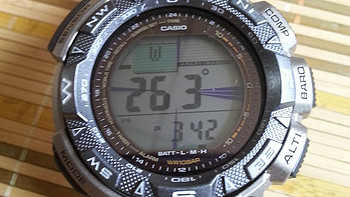 CASIO 卡西欧 PAG240T-7CR Pathfinder 男款登山腕表