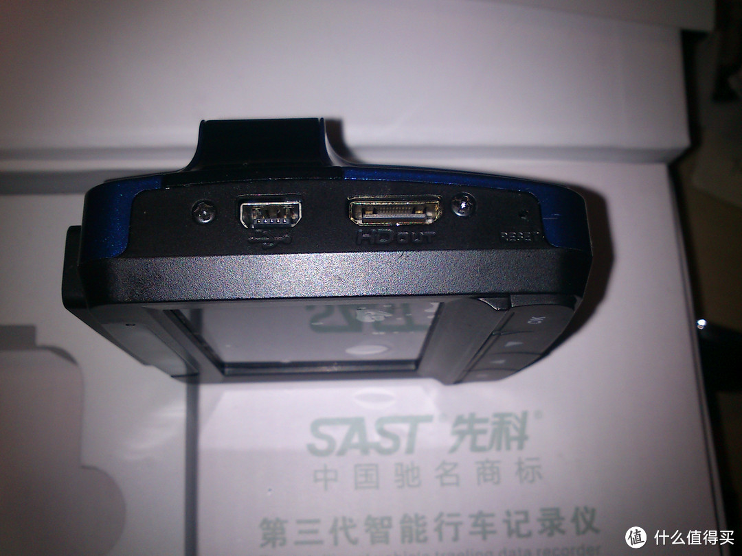 行车记录仪 SAST 先科F21 与 DOD LS300 的小对比