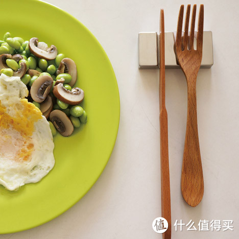 中国留学生设计中西融合版餐具 既是刀叉也是筷勺