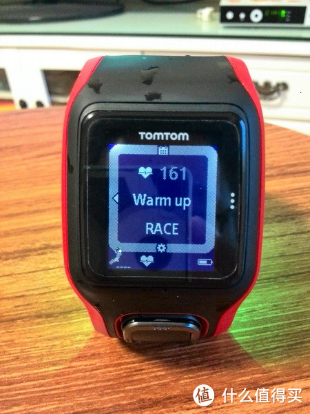 TOMTOM Runner Cardio 内置光电心率检测的GPS运动手表 实战体验