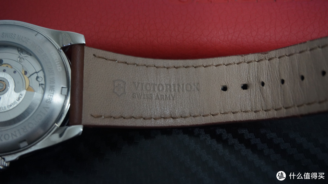 VICTORINOX SWISS ARMY 维氏 CLASSIC INFANTRY MECHANICAL 241566 男士机械表，猫大爷友情出镜