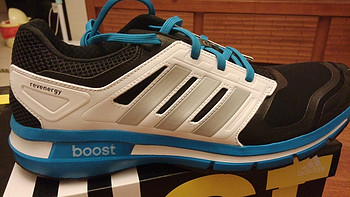 adidas 阿迪达斯 revenergy boost 男款次*级稳定跑鞋 F32298