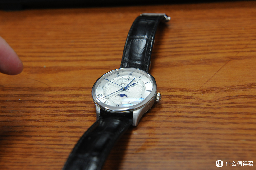 动人心魄的蓝：Maurice Lacroix 艾美 MP6607 银面蓝针全历月相男士机械腕表