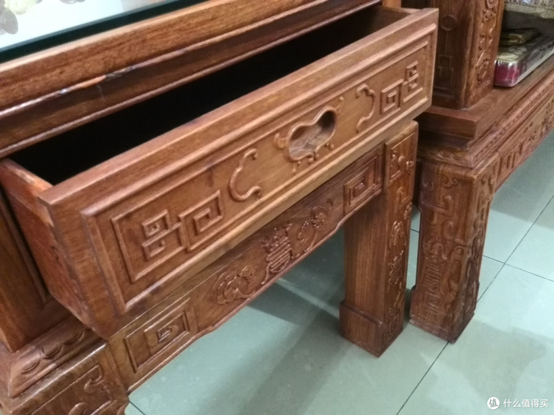 典雅仙作：晒晒新购的仿古红木家具