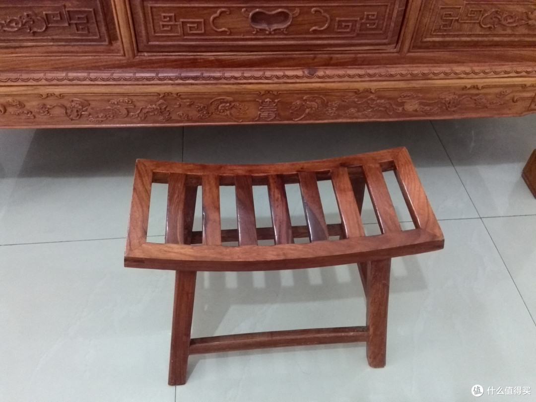 典雅仙作：晒晒新购的仿古红木家具