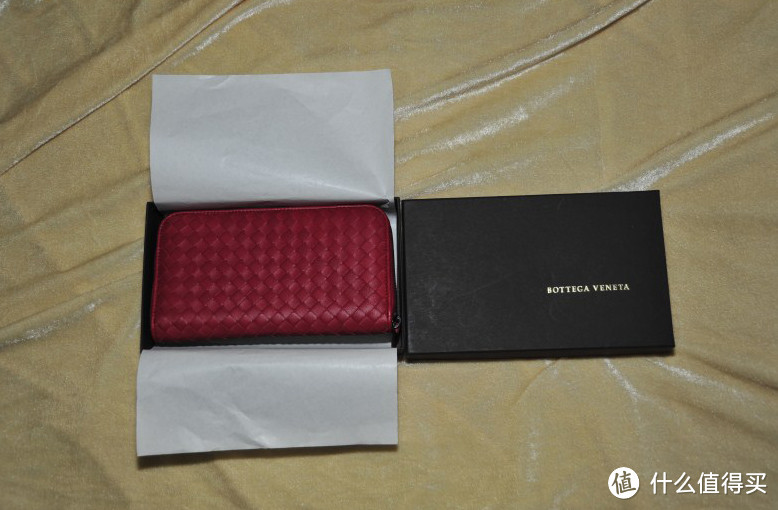 Bottega Veneta 宝缇嘉 黑色牛皮编织拉链长款钱包