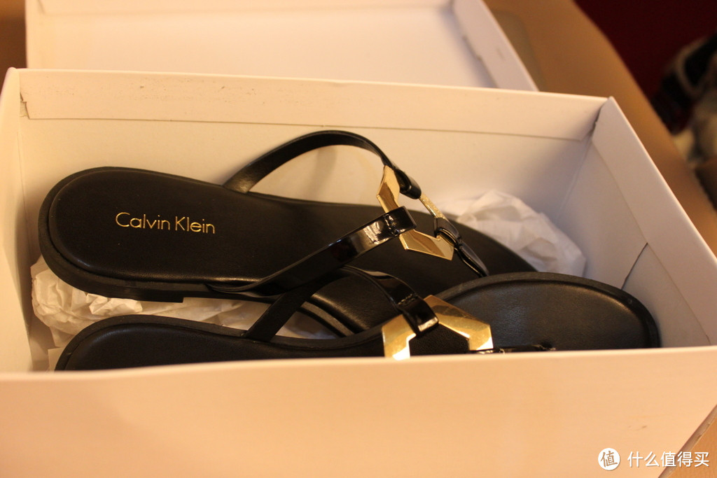 女王要美丽：Calvin Klein Jana Patent 平底凉鞋 & Casio  Baby-G 腕表 BGA110-7B & Citizen GA1053-01A 女表