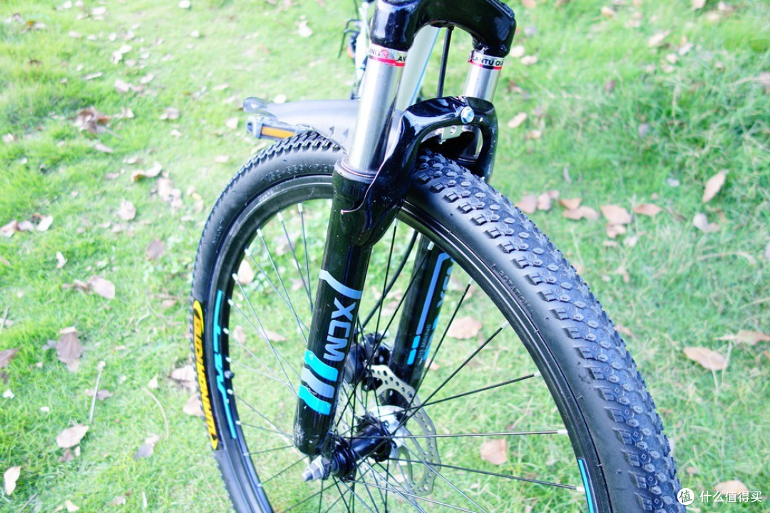 买颗白菜骑着玩儿kawasaki川崎山地车蓝白配色标准款