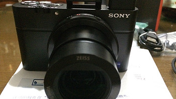 一个数码爱好者兼索粉的闲谈 篇四：近乎完美的SONY 索尼 RX100 M3 黑卡数码相机