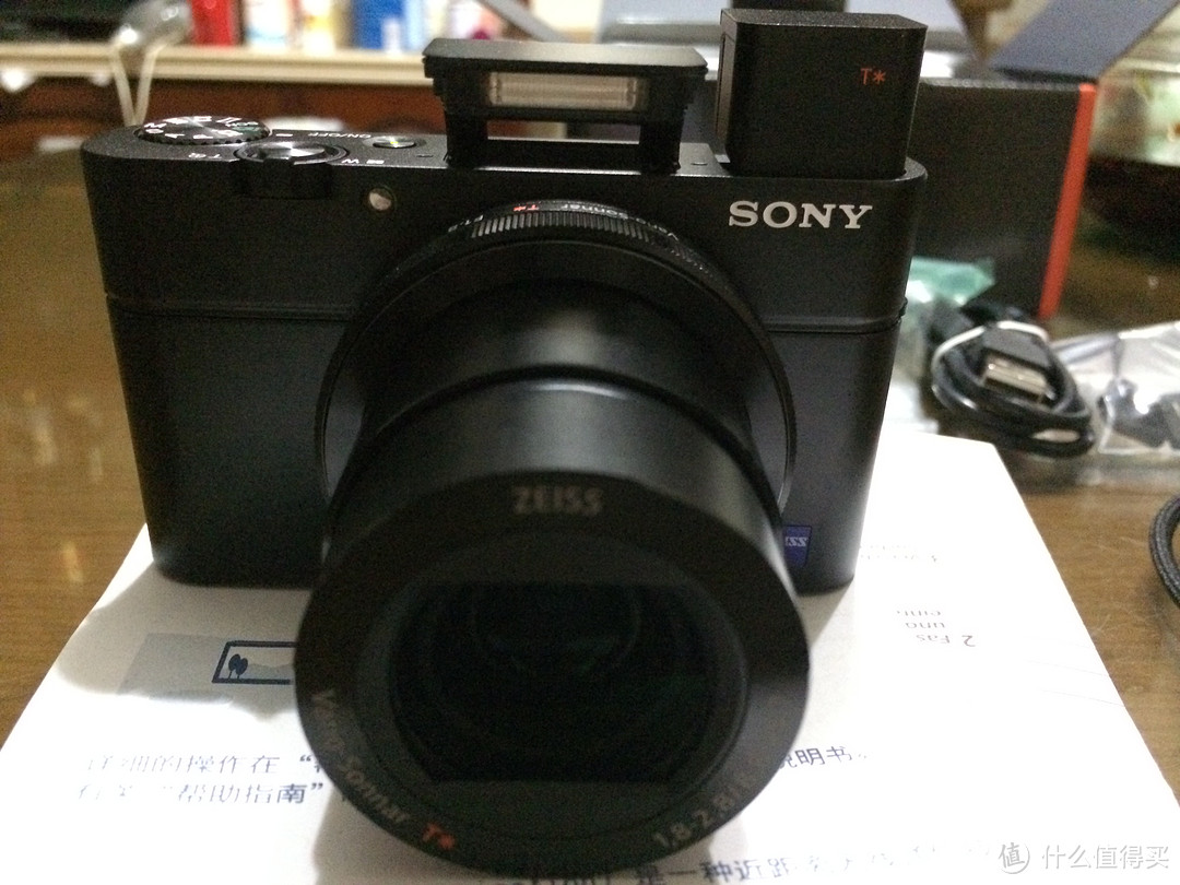 近乎完美的SONY 索尼 RX100 M3 黑卡数码相机