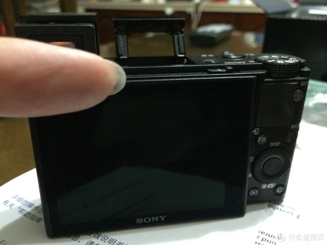 近乎完美的SONY 索尼 RX100 M3 黑卡数码相机