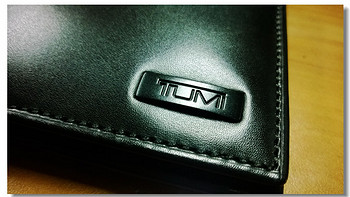 Century 21入手 TUMI Black Slim Single 钱包 & Black Bi-Fold Nylon 钥匙包，毛爷爷不露头