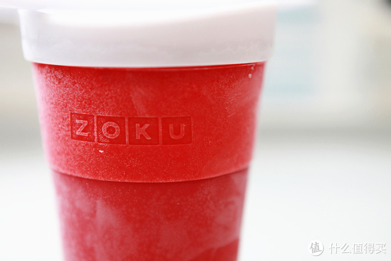 夏日里的清凉享受：Zoku 冰沙杯