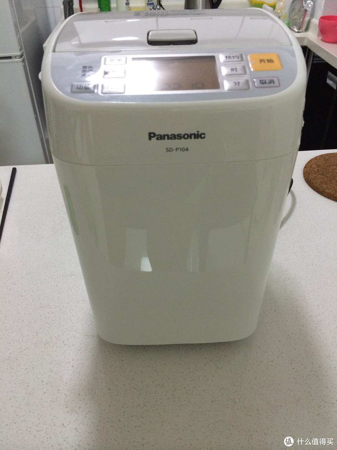 原来面包机真的可以做面包：Panasonic 松下 SD-P104 自动 面包机