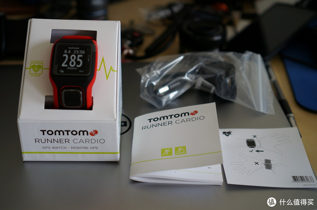 健康生活：TOMTOM Runner Cardio 智能运动手表 & ASICS 亚瑟士 Cumulus 16 男款跑步鞋