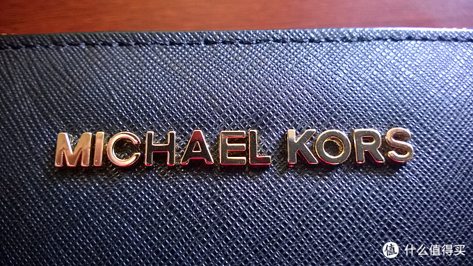 Zappos海淘michael Kors Jet Set Travel Medium Zip Around 钱包 女士手拿包 什么值得买